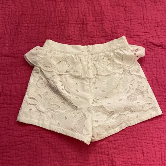 S’Edge white embroidered peplum shorts, S - Picture 7 of 10